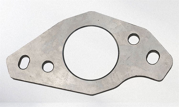 Precautions for repairing automobile exhaust pipe flanges